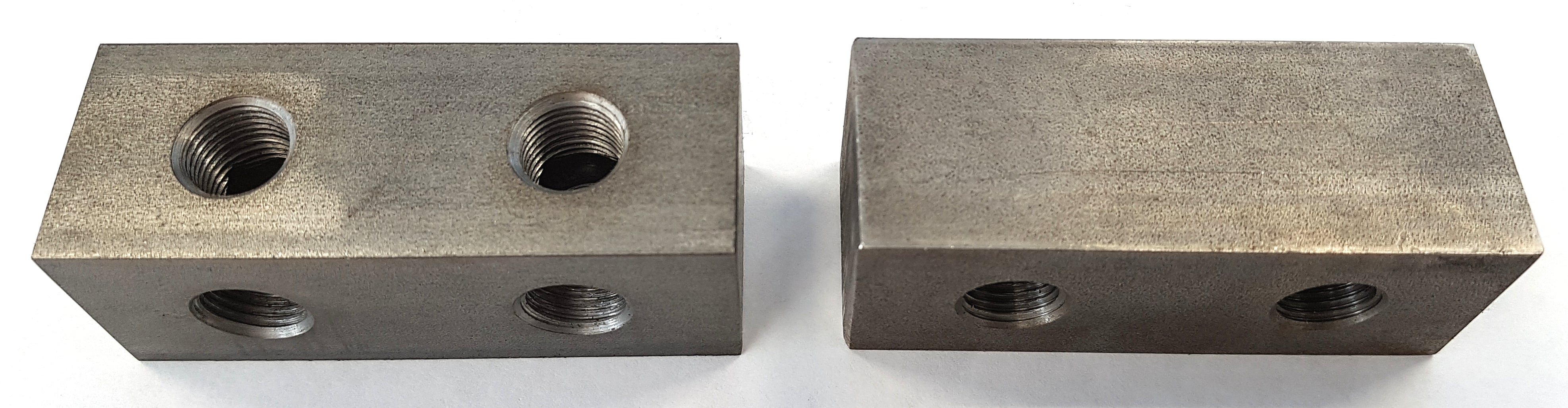 Grease nipple block 2hole, angled, G1/4, stainless steel 316, 40mm